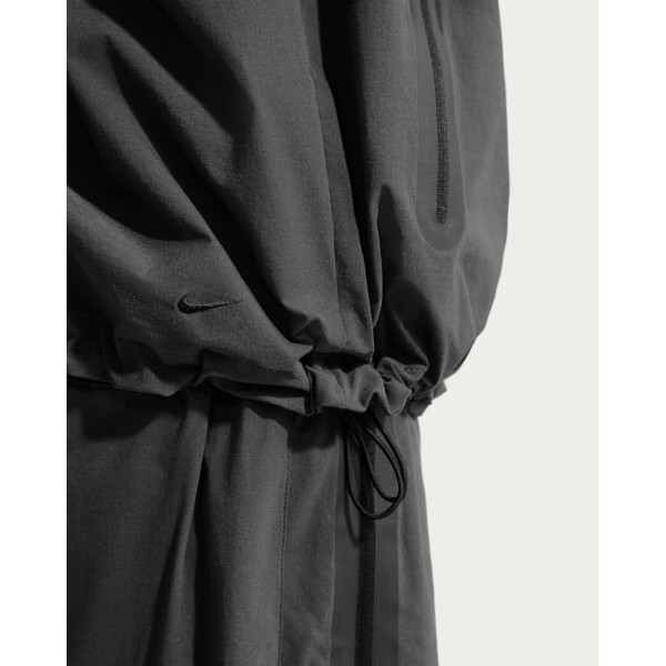 Толстовка Nike Dri-Fit Woven Tech Windrunner Jacket IU6965-060