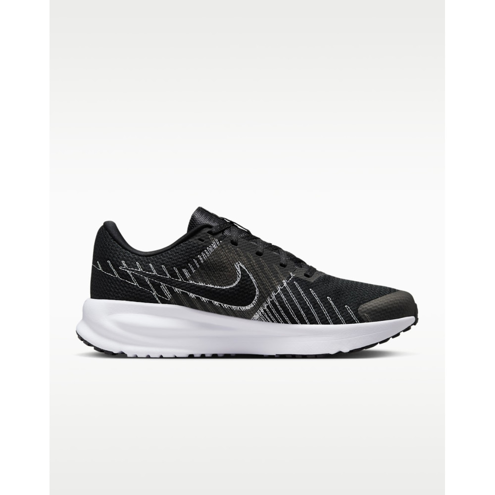 Кросівки Nike Run Defy HM9594-004