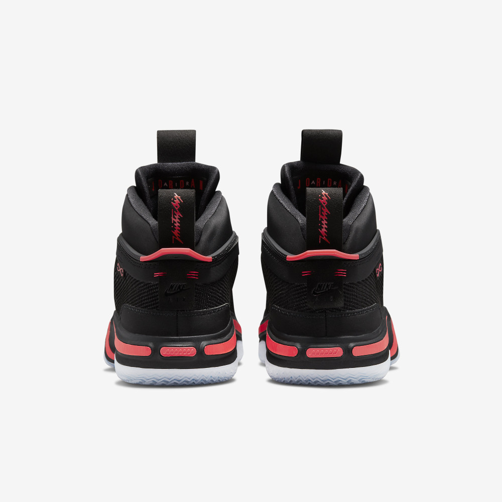 Кросівки Air Jordan XXXVI CZ2650-001