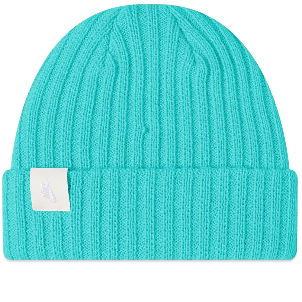 Шапка Nike Sportswear Essential Beanie 922172-392