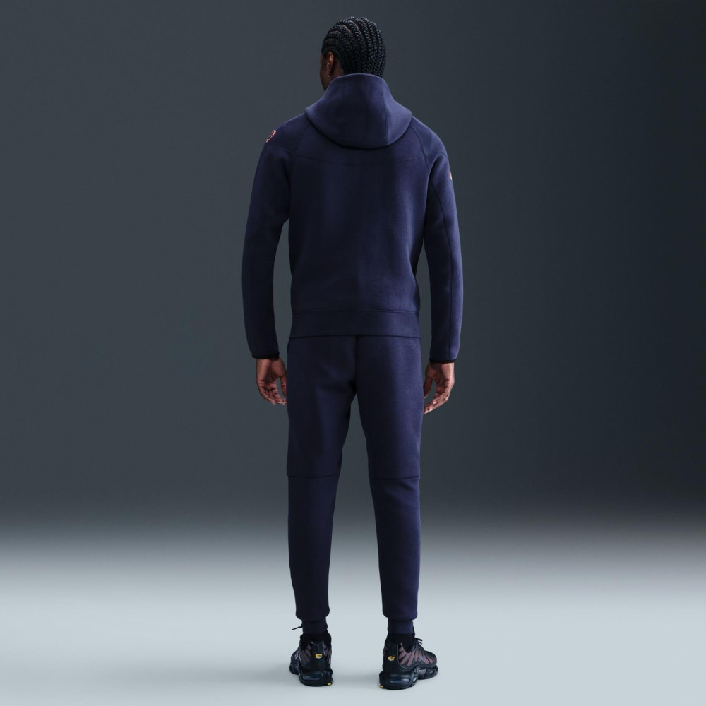 Штаны Nike Sportswear FC Barcelona Tech Fleece Joggers HQ1901-410