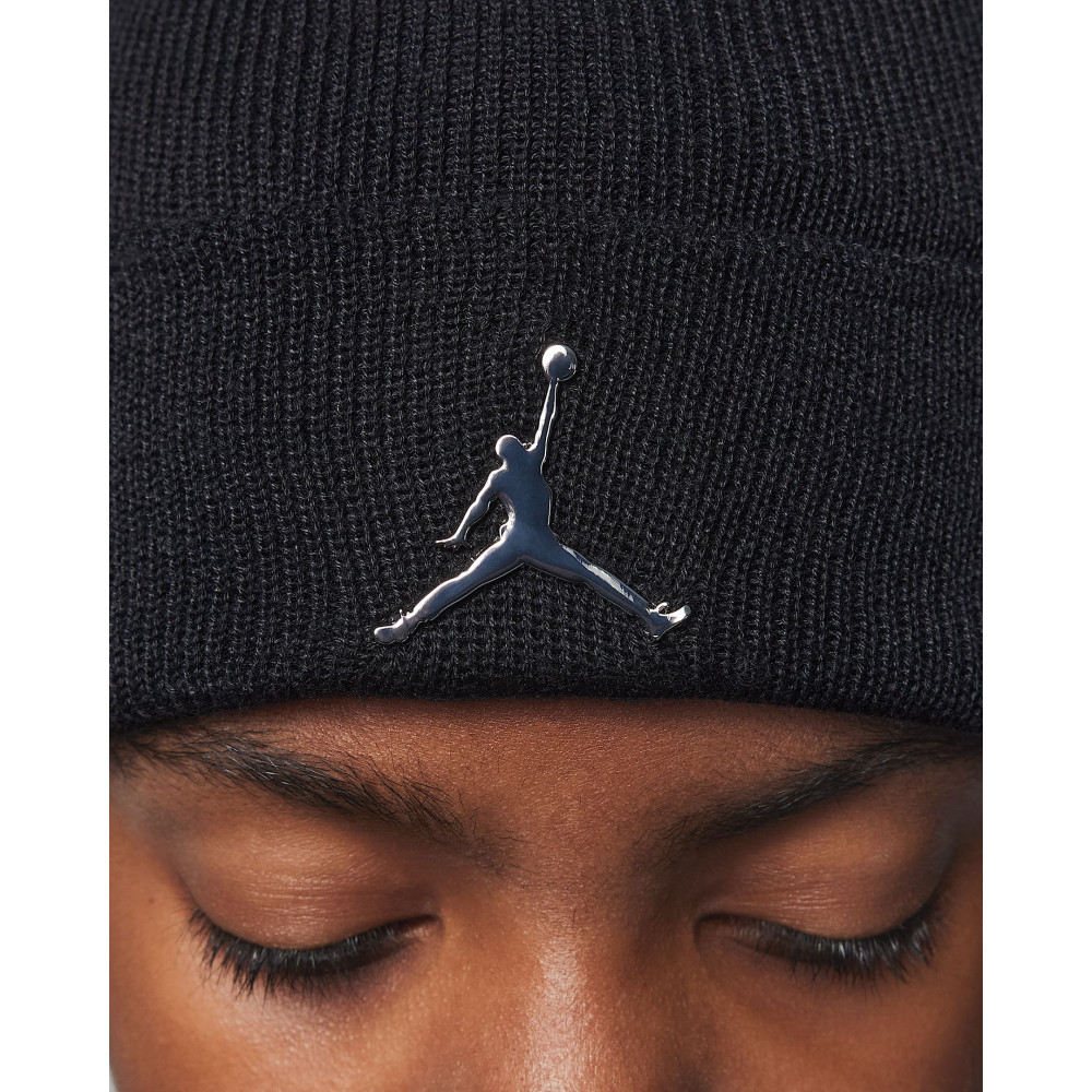 Шапка Jordan Cuffed Beanie 9A0063-023