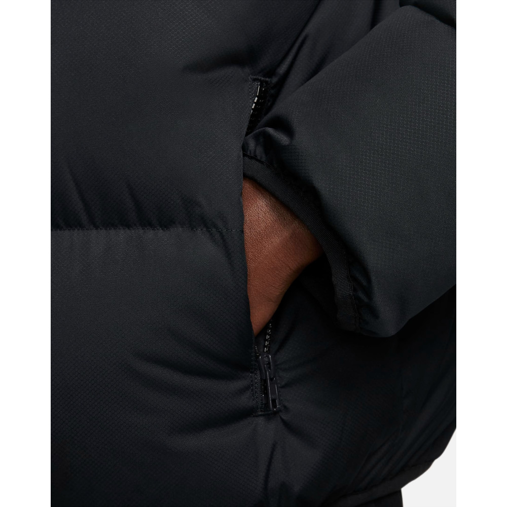Зимова куртка Nike Club Puffer Jacket FB7368-010