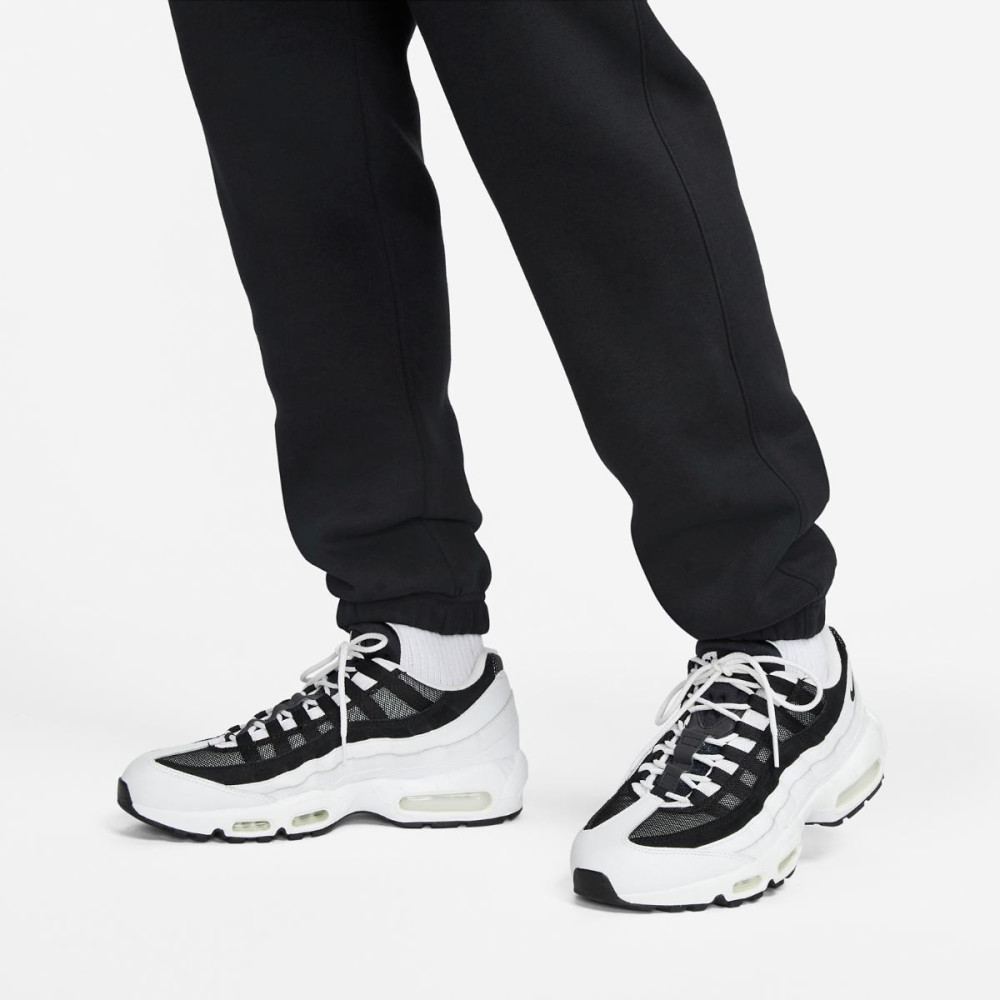 Штани Nike Club+ Multi Logo Pant DX0795-010