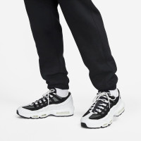 Штани Nike Club+ Multi Logo Pant DX0795-010