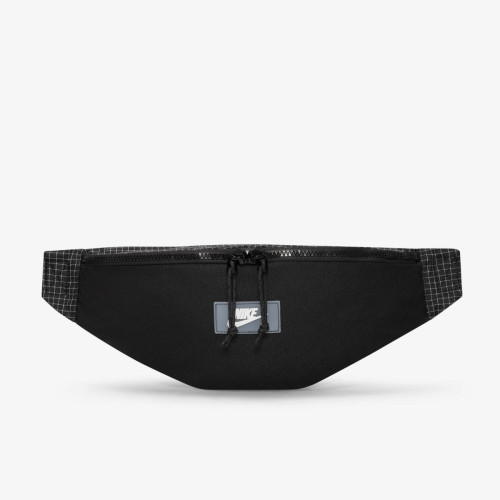 Сумка на пояс Nike Heritage Hip Pack DJ1620-011