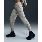 Женские штаны Nike Sportswear Tech Fleece HV6779-063