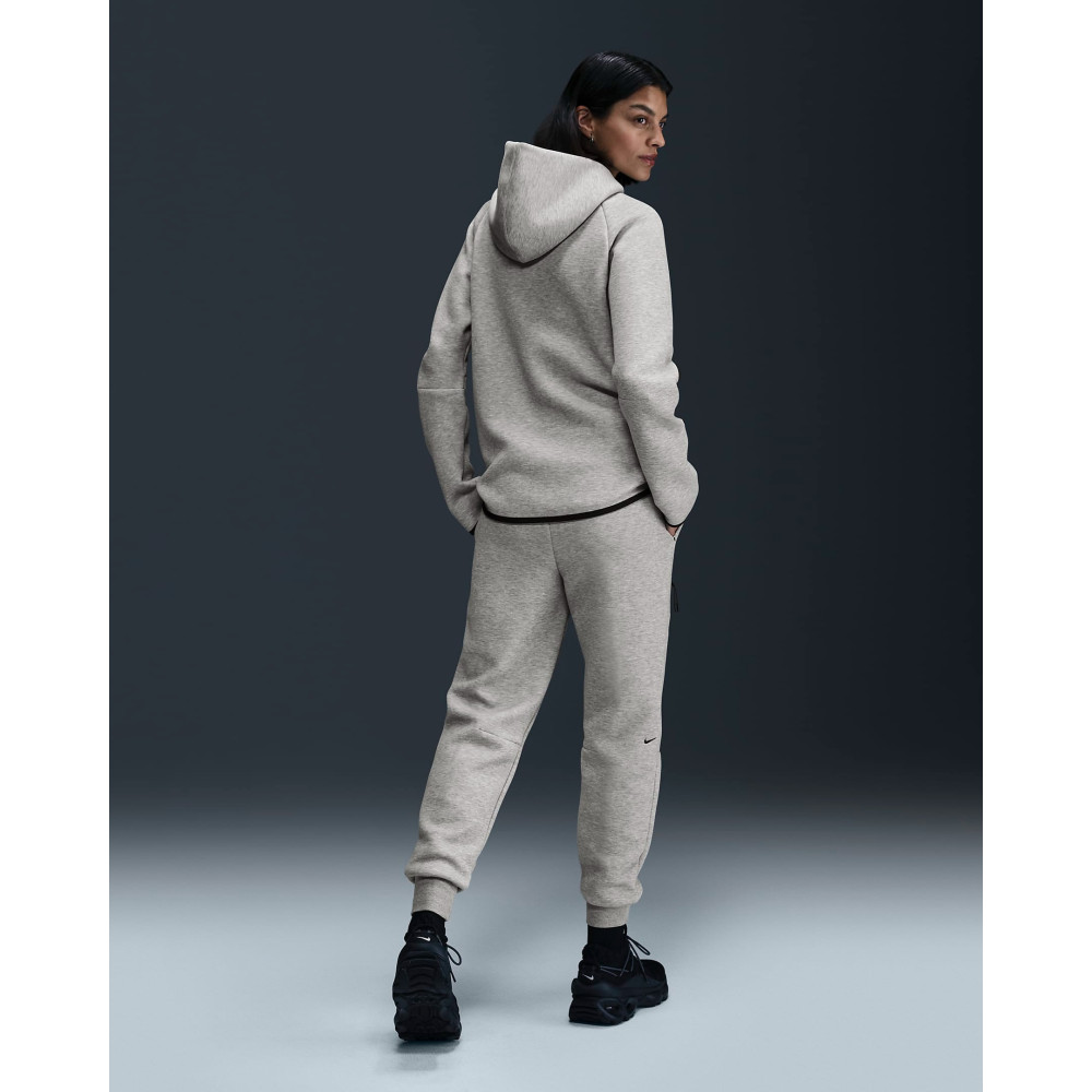 Женские штаны Nike Sportswear Tech Fleece HV6779-063