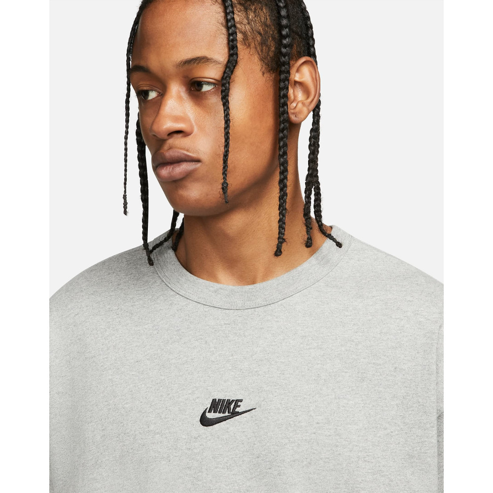 Футболка Nike Sportswear Premium Essential Tee DO7392-063