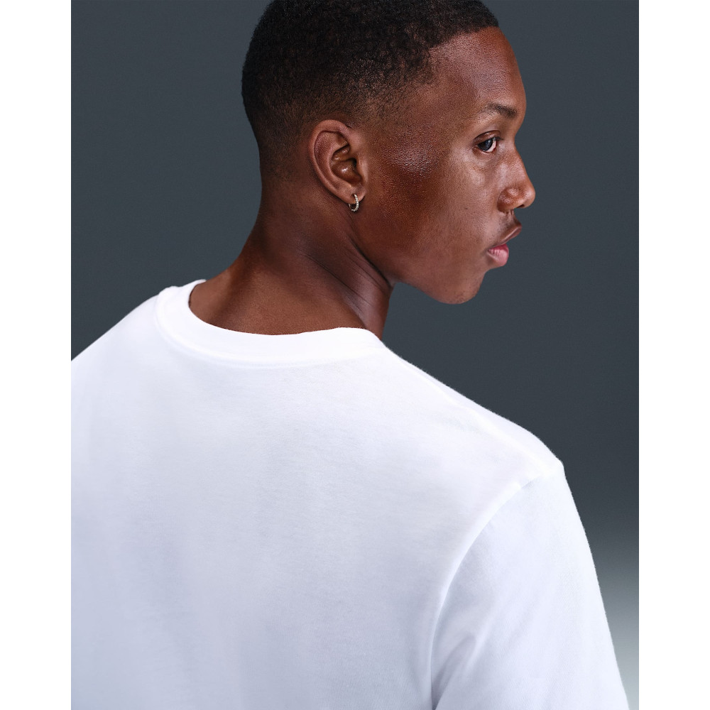 Футболка Nike Etched Tee HV1699-100