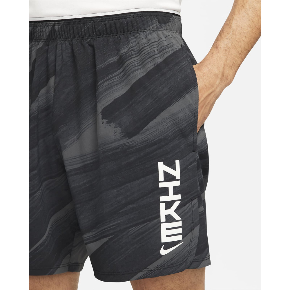 Шорты повседневные Nike Dri-FIT Sport Clash Woven Short  DD1717-010