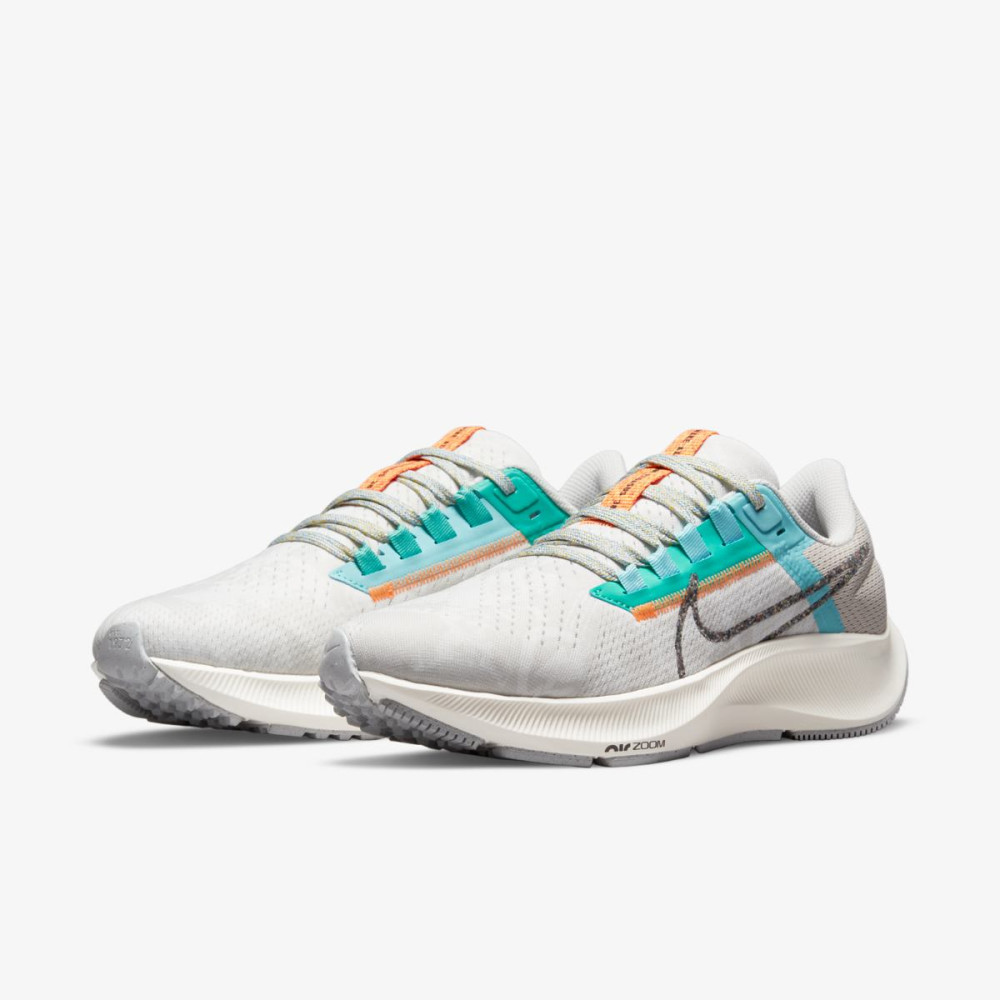 Кросівки Nike Women`s Air Zoom Pegasus 38 DC4566-100