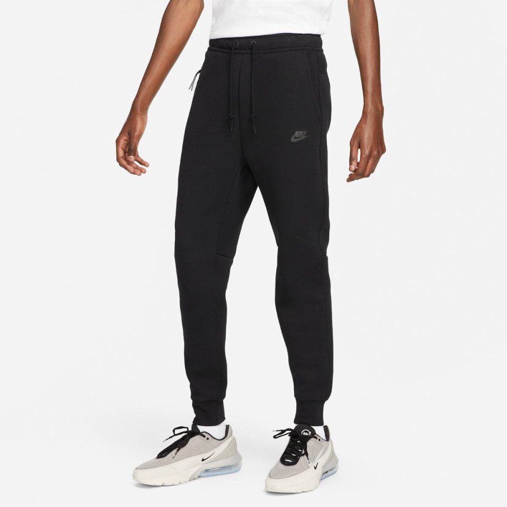 Штани Nike Sportswear Tech Fleece Joggers FB8002-010