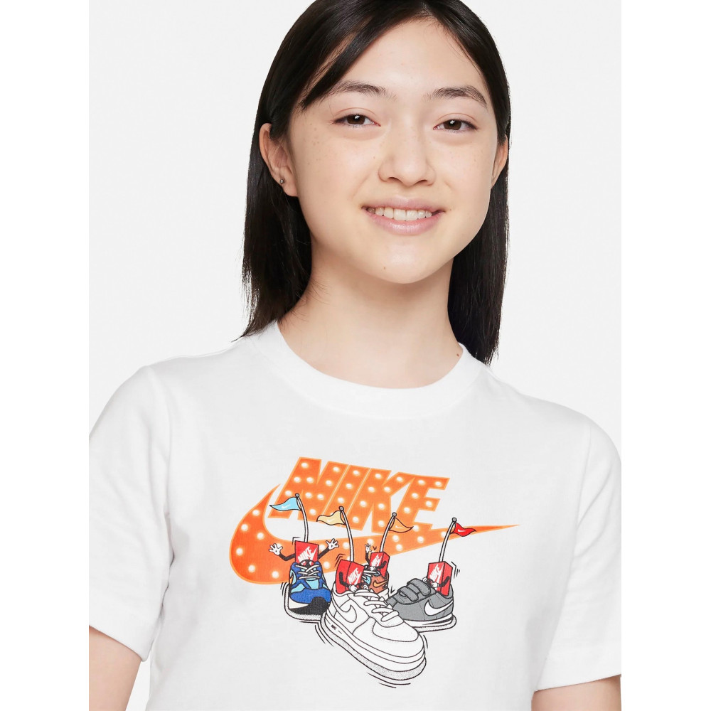 Дитяча футболка Nike Sportswear Boxy Tee FD0844-100
