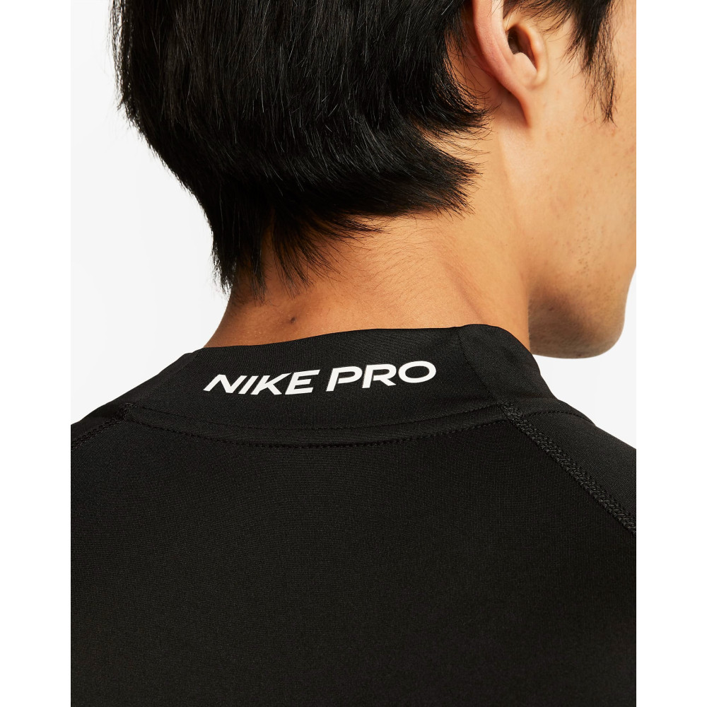 Термо кофта Nike Pro Dri-FIT Long-Sleeve Tight Top FB7908-010