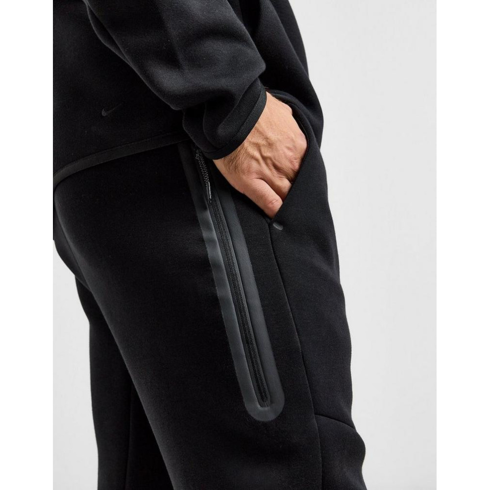 Штани Nike Sportswear Tech Fleece Joggers HV0959-010