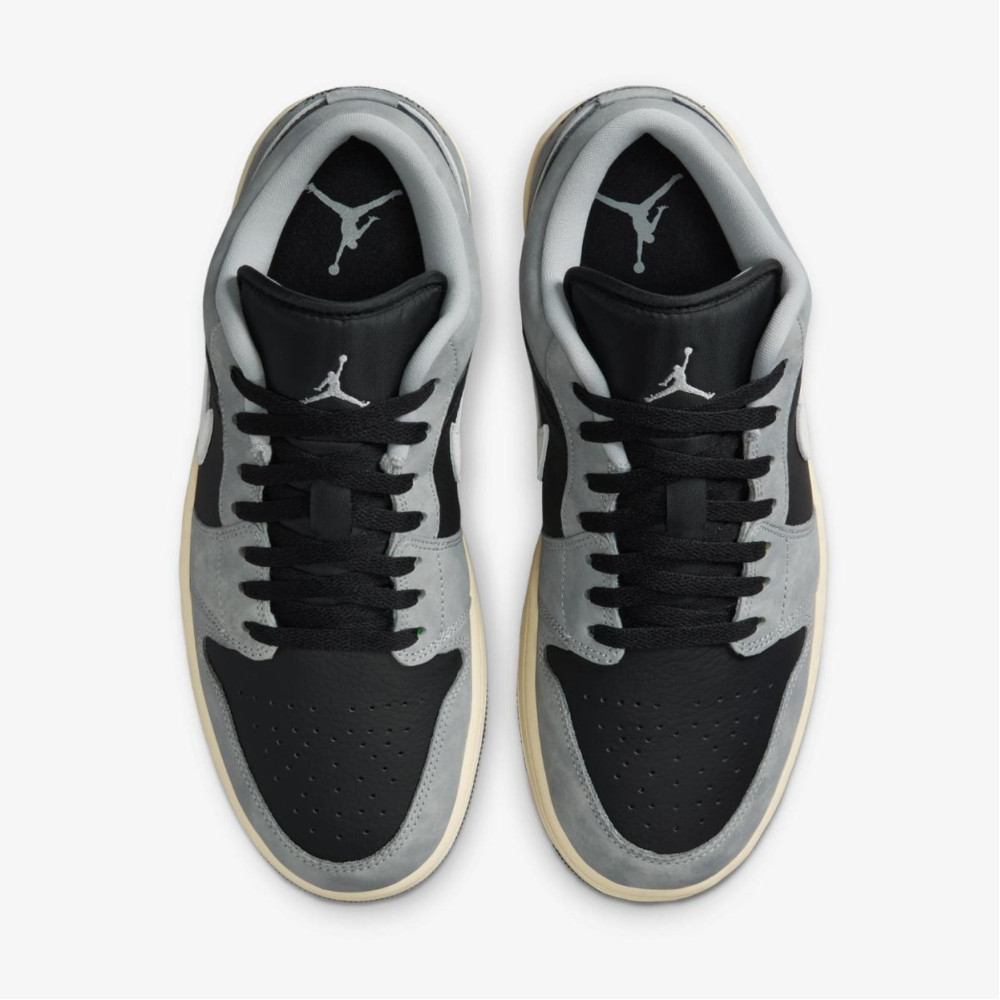 Кросівки Air Jordan 1 Low SE HQ2010-012