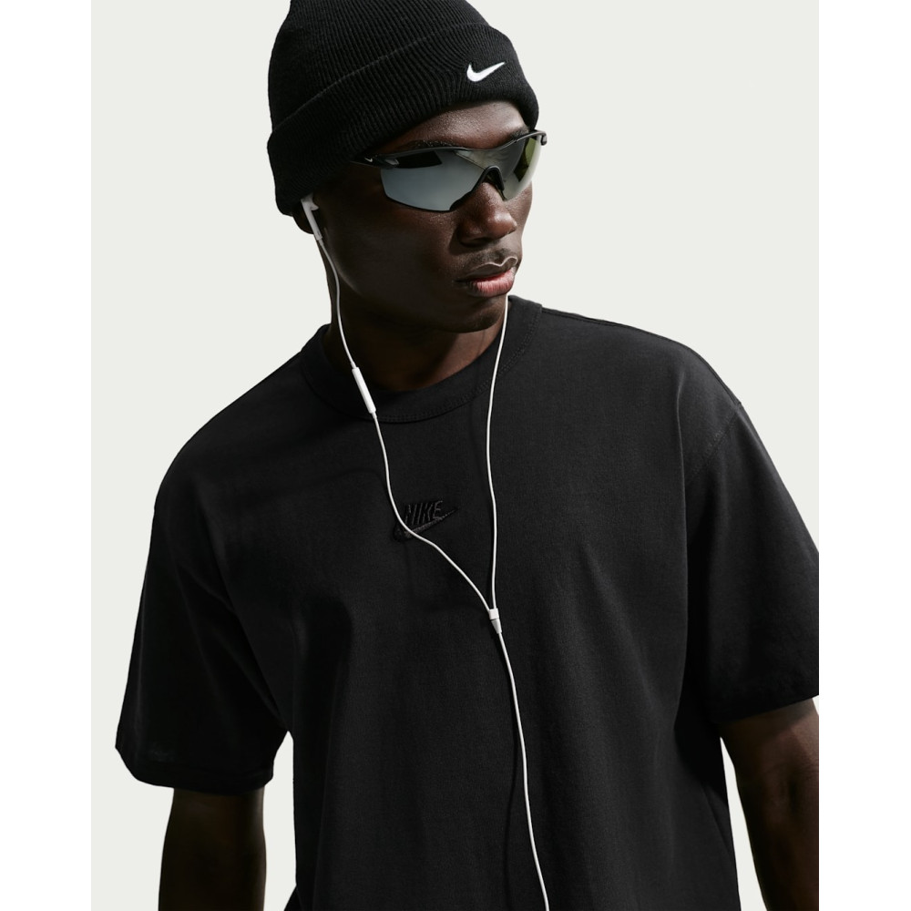 Футболка Nike Sportswear Premium Essential Tee IH1121-010