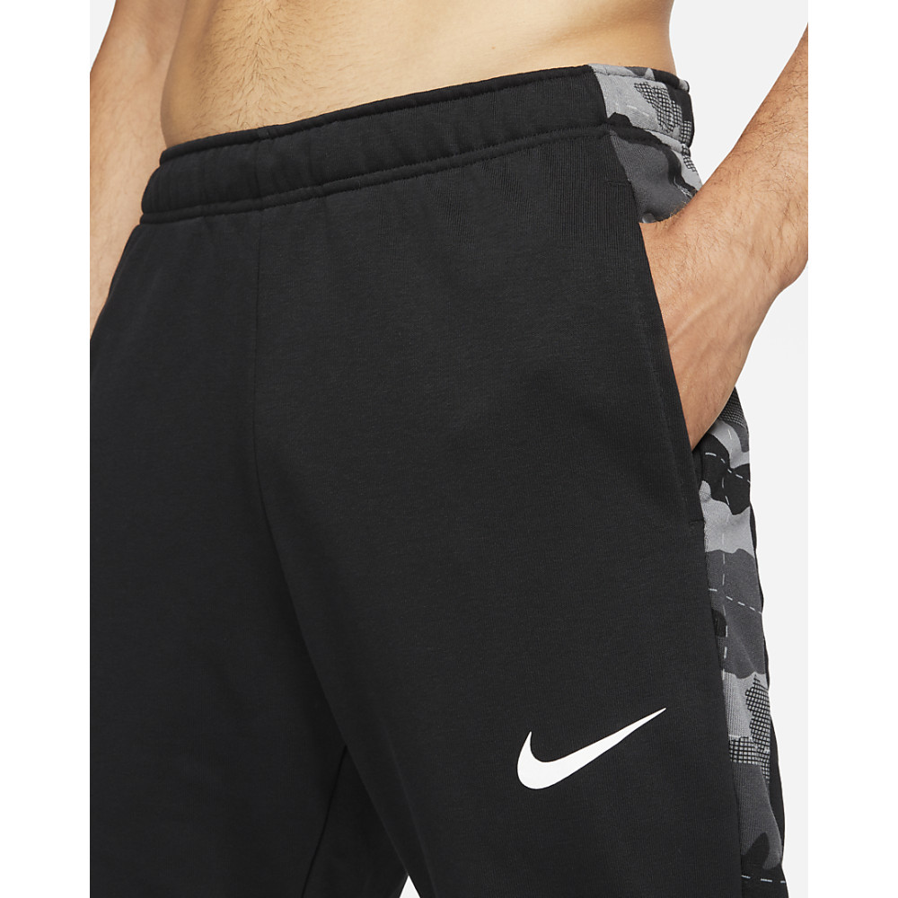 Штани Nike Dri-FIT Pant Tapered Camo DD1731-010