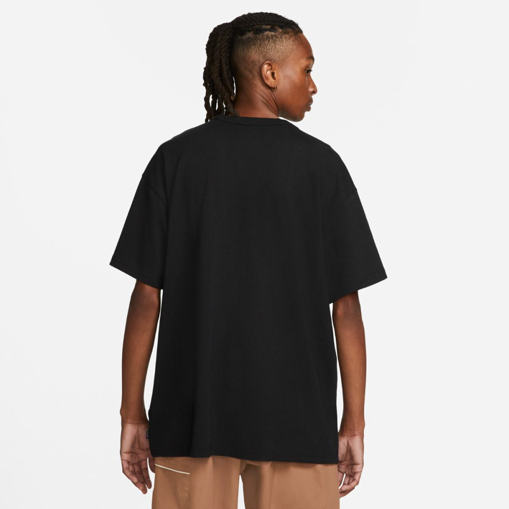 Футболка Nike Sportswear Premium Essential Tee DO7392-010