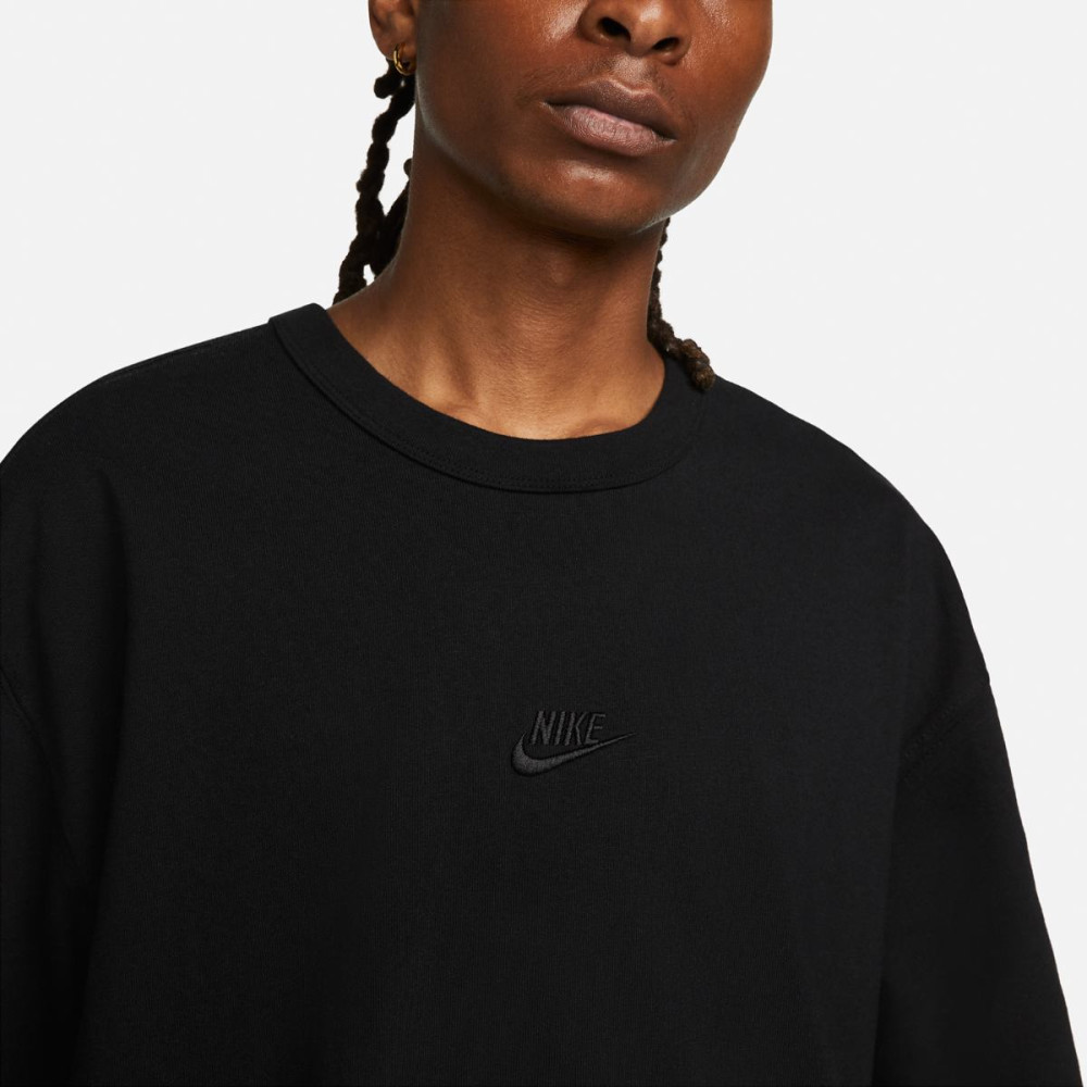 Футболка Nike Sportswear Premium Essential Tee DO7392-010