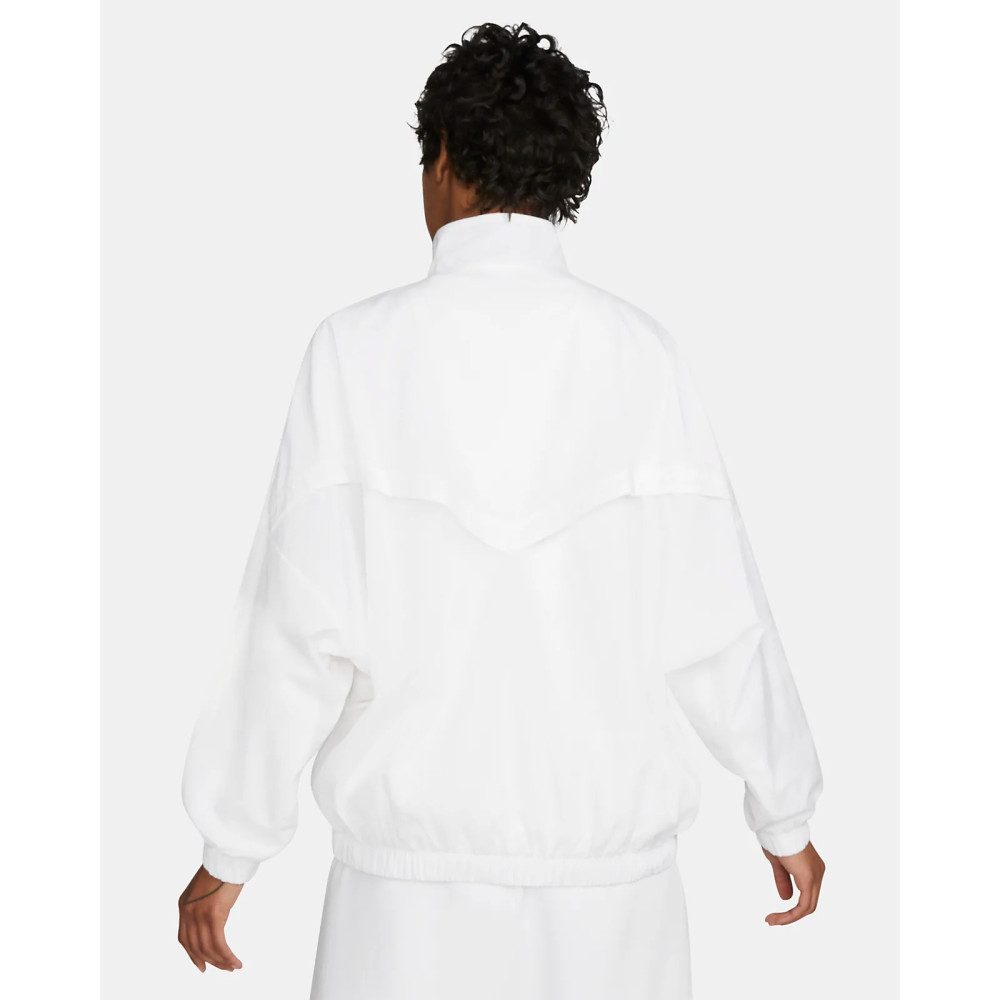 Женская ветровка Nike Essentials Woven Jacket DM6185-100