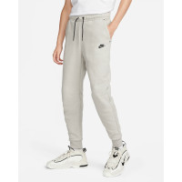 Штани Nike Sportswear Tech Fleece Winter Joggers DQ4808-016