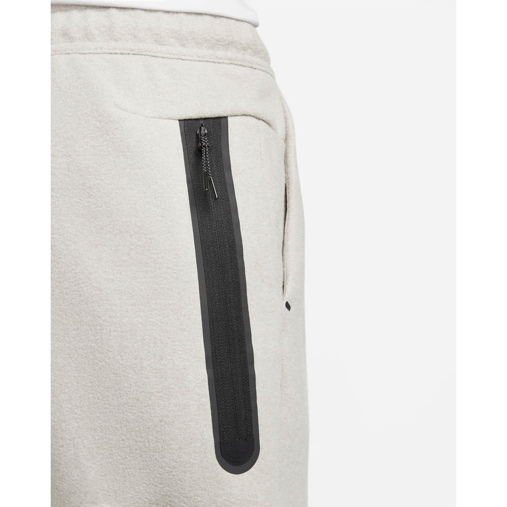 Штани Nike Sportswear Tech Fleece Winter Joggers DQ4808-016