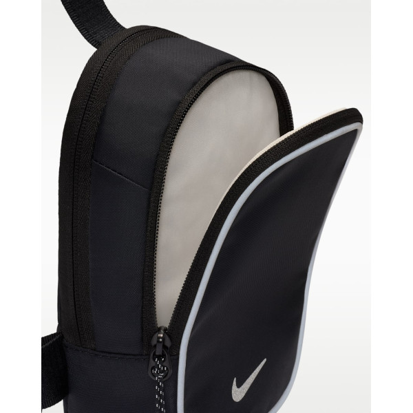Сумка через плече Nike Sportswear Commute Crossbody IQ1279-010