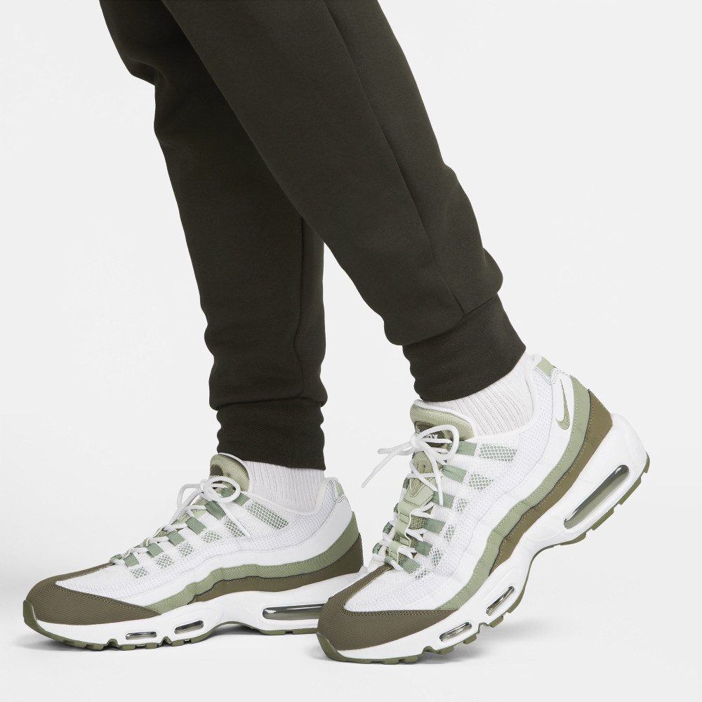 Штани Nike Sportswear FC Barcelona Tech Fleece Joggers DV5555-355