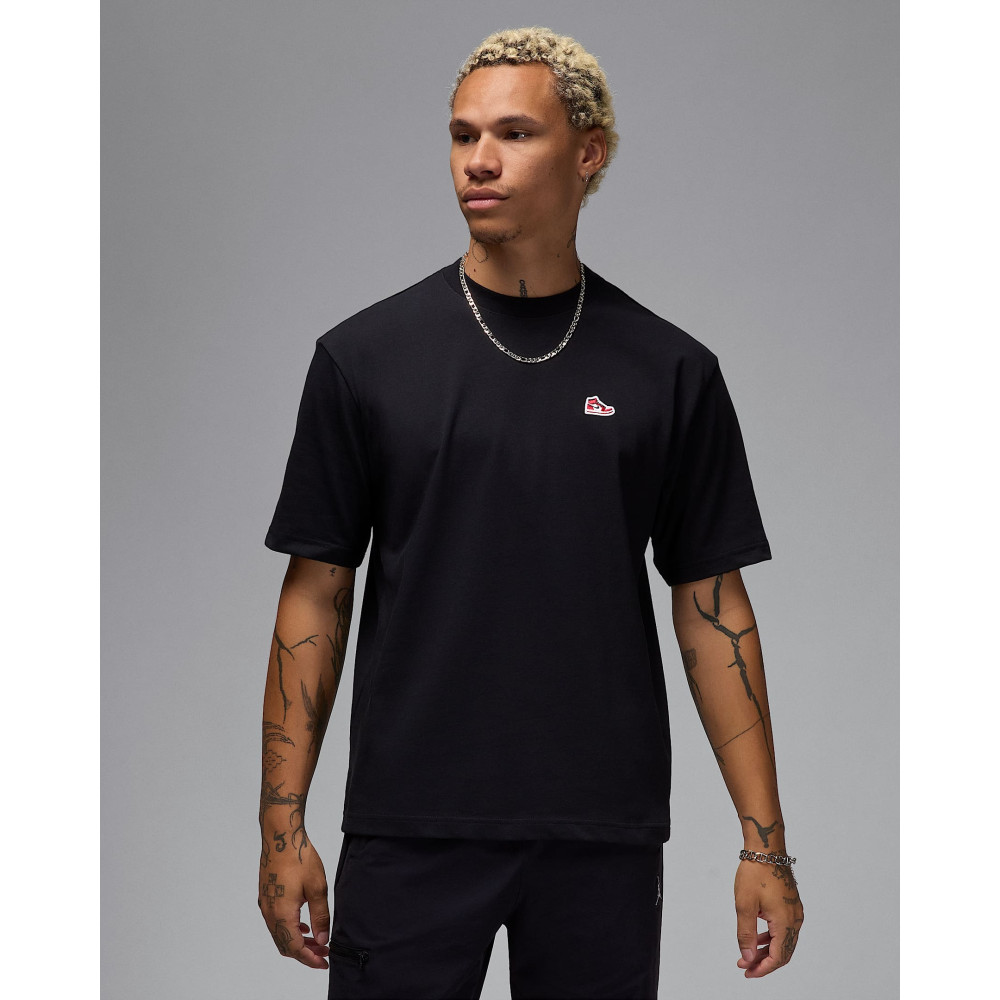 Футболка Jordan Brand Sneaker Patch Crew HJ2326-010