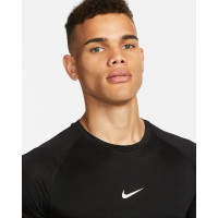 Термо футболка Nike Pro Dri-FIT Top Shortsleeve Tight FB7932-010