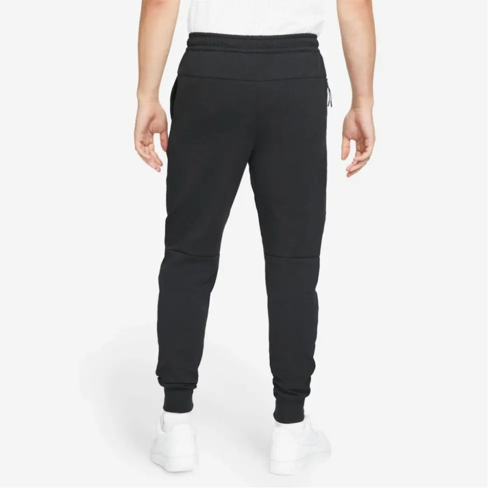 Штани Nike Sportswear Tech Essentials Jogger DD5293-010