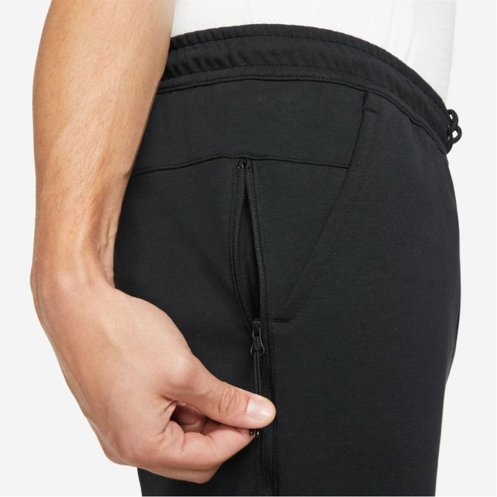 Штани Nike Sportswear Tech Essentials Jogger DD5293-010