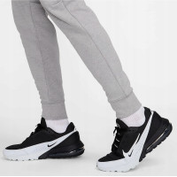 Штани Nike Sportswear Tech Essentials Jogger DD5293-002