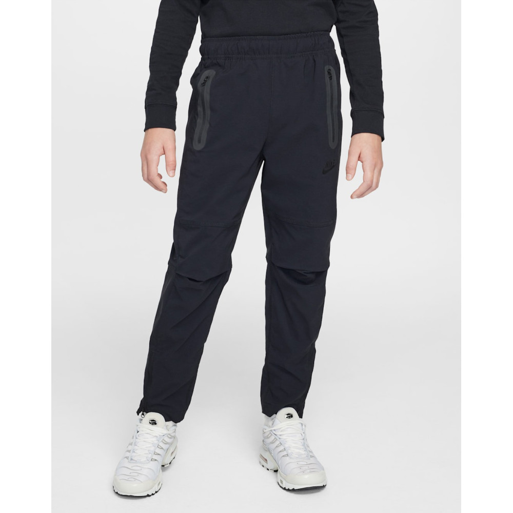 Дитячі штани Nike Boys Sportswear Tech Fleece Woven Pant HQ8921-010