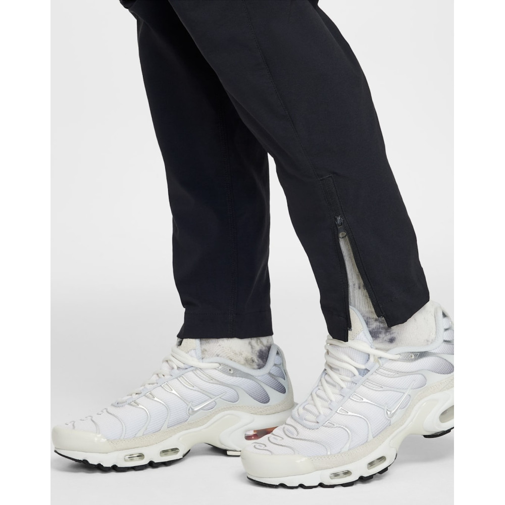 Детские штаны Nike Boys Sportswear Tech Fleece Woven Pant HQ8921-010