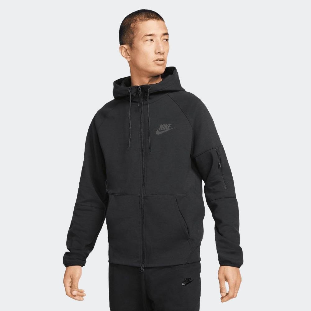 Кофта Nike Tech Essentials Fleece Hoodie DD5284-010