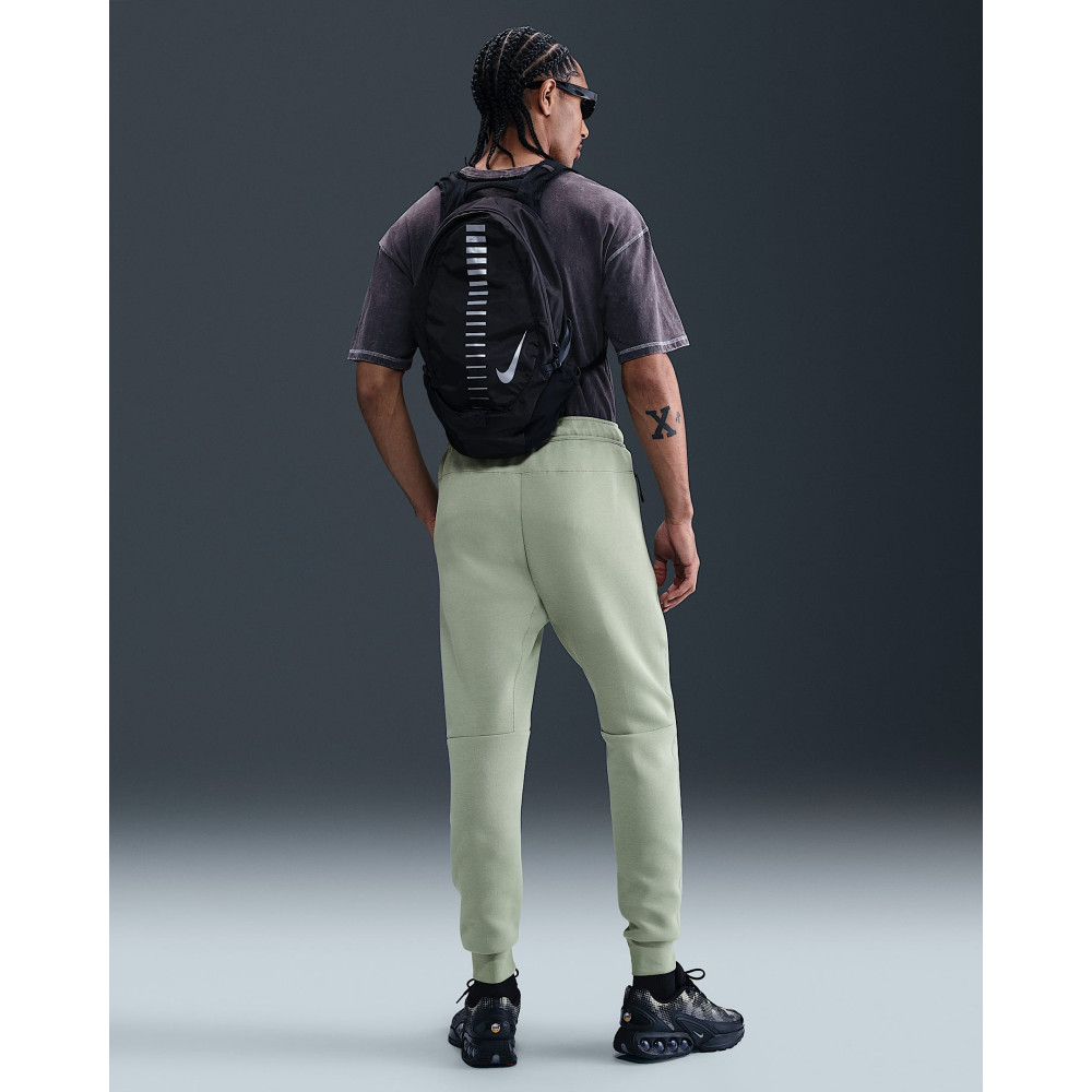 Штаны Nike Sportswear Chelsea FC Tech Fleece Joggers HJ6442-370