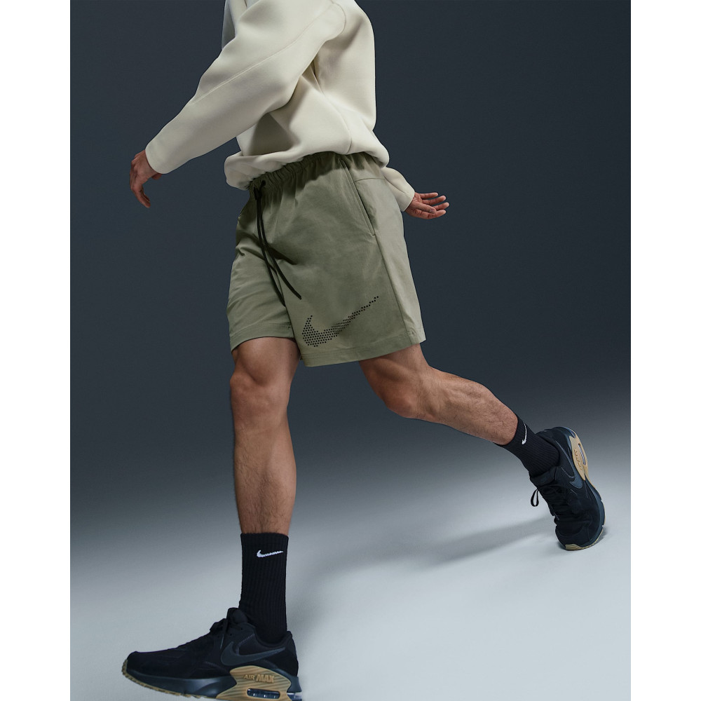 Шорты повседневные Nike Sportswear Tech Graphic Woven Short HJ0679-320