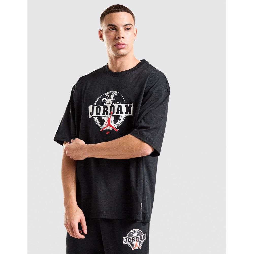 Футболка Jordan Globe Graphic Oversized Crew IQ0829-010