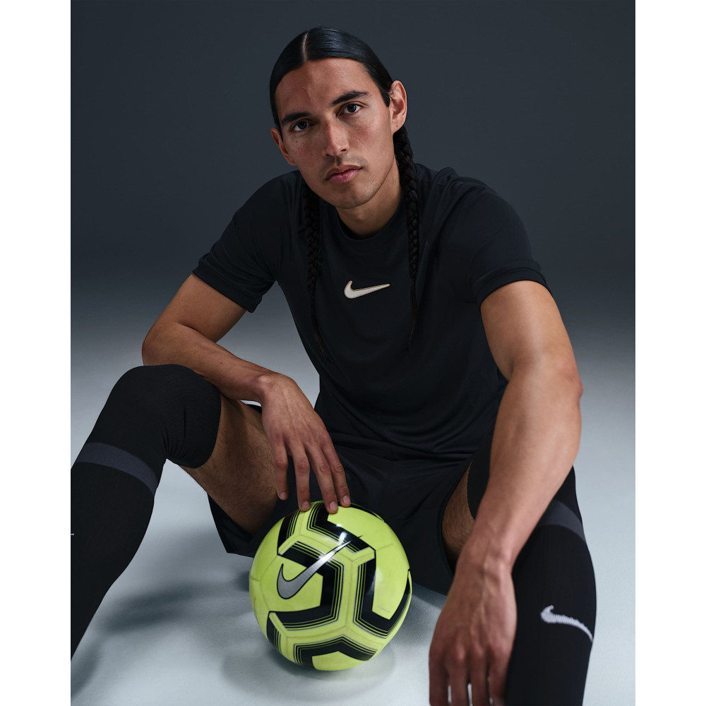 Футболка Nike Dri-Fit Academy Tee HJ4243-010