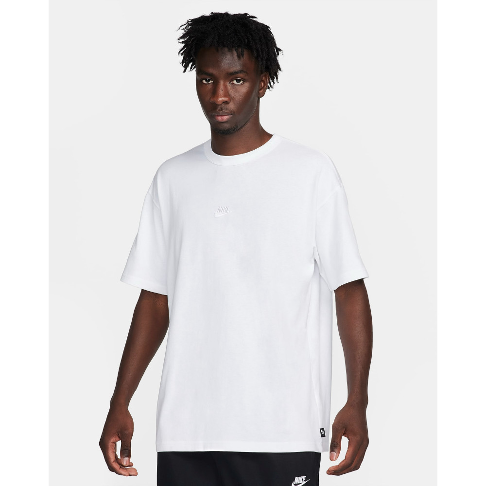 Футболка Nike Sportswear Premium Essential Tee DO7392-101