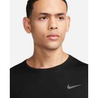 Футболка Nike Dri-FIT Miler Top DV9315-010