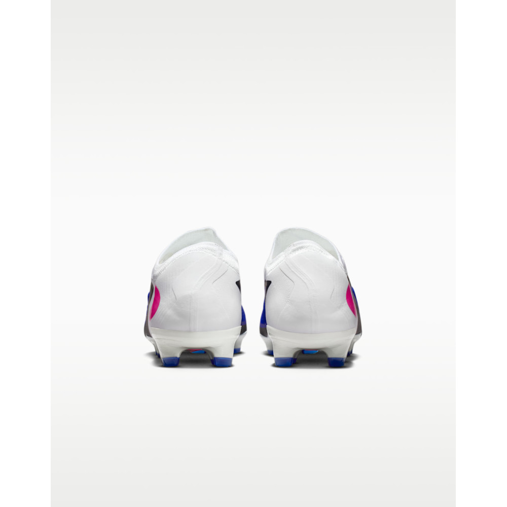 Бутсы Nike Phantom 6 Low Pro FG HJ4122-446