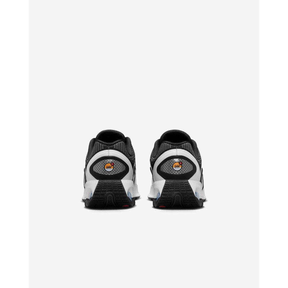Кросівки Nike Air Max Dn FB8987-003