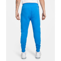 Штани Nike Sportswear Tech Fleece Joggers FB8002-435