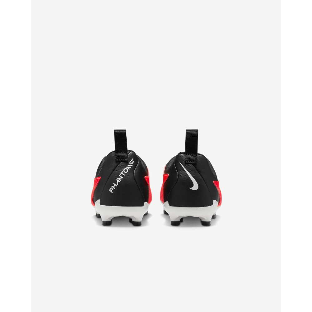 Бутсы Nike Kids Phantom GX Academy FG/MG DD9549-600