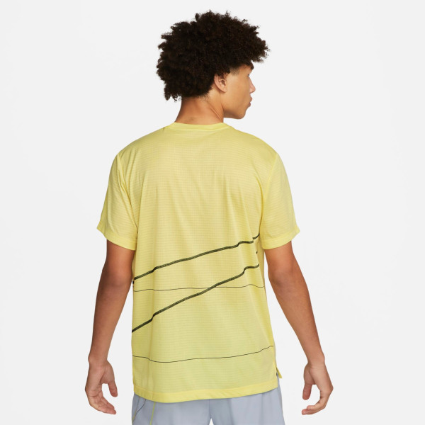 Футболка Nike Dri-Fit Q5 Top DQ6626-706