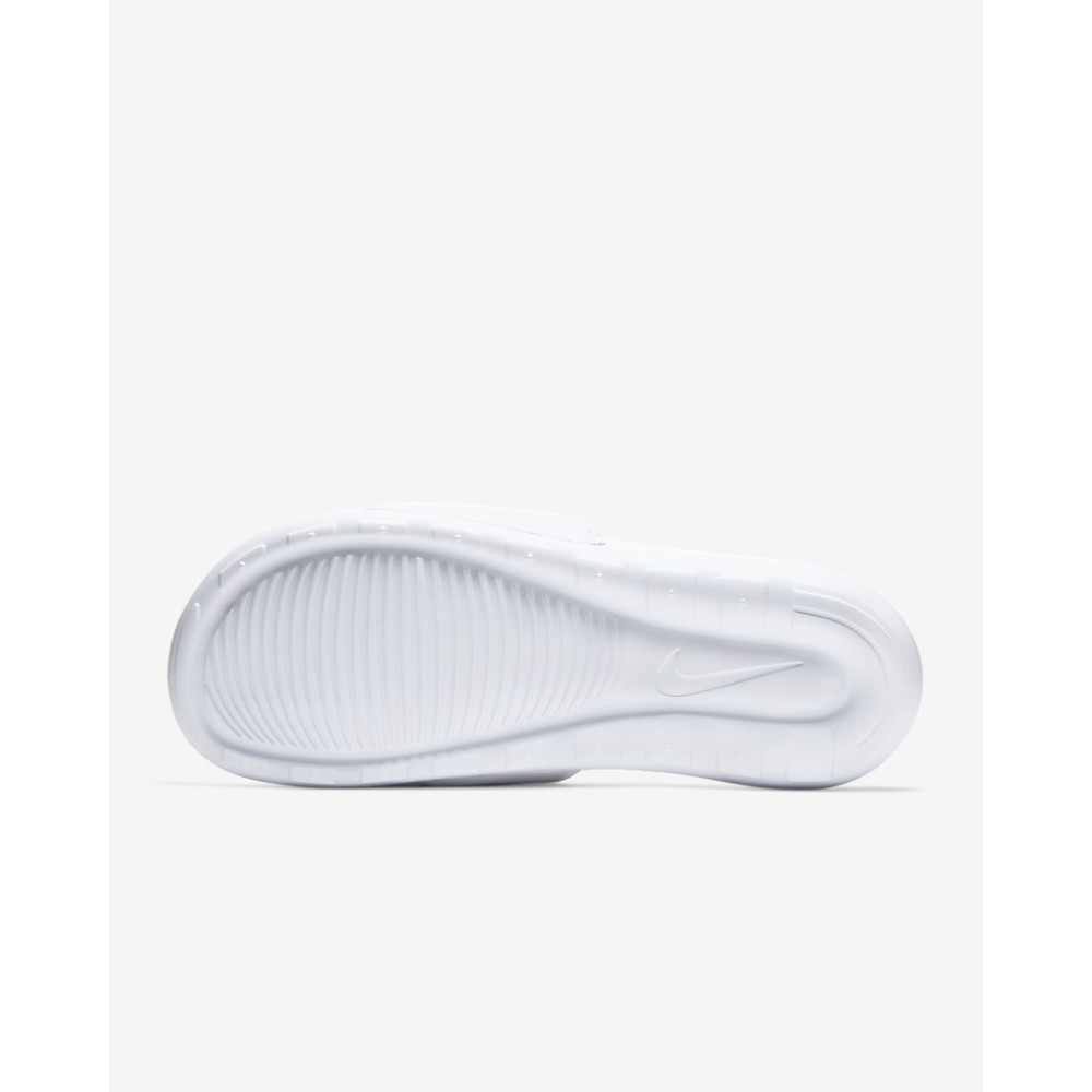 Тапочки Nike Victori One Slide CN9675-100
